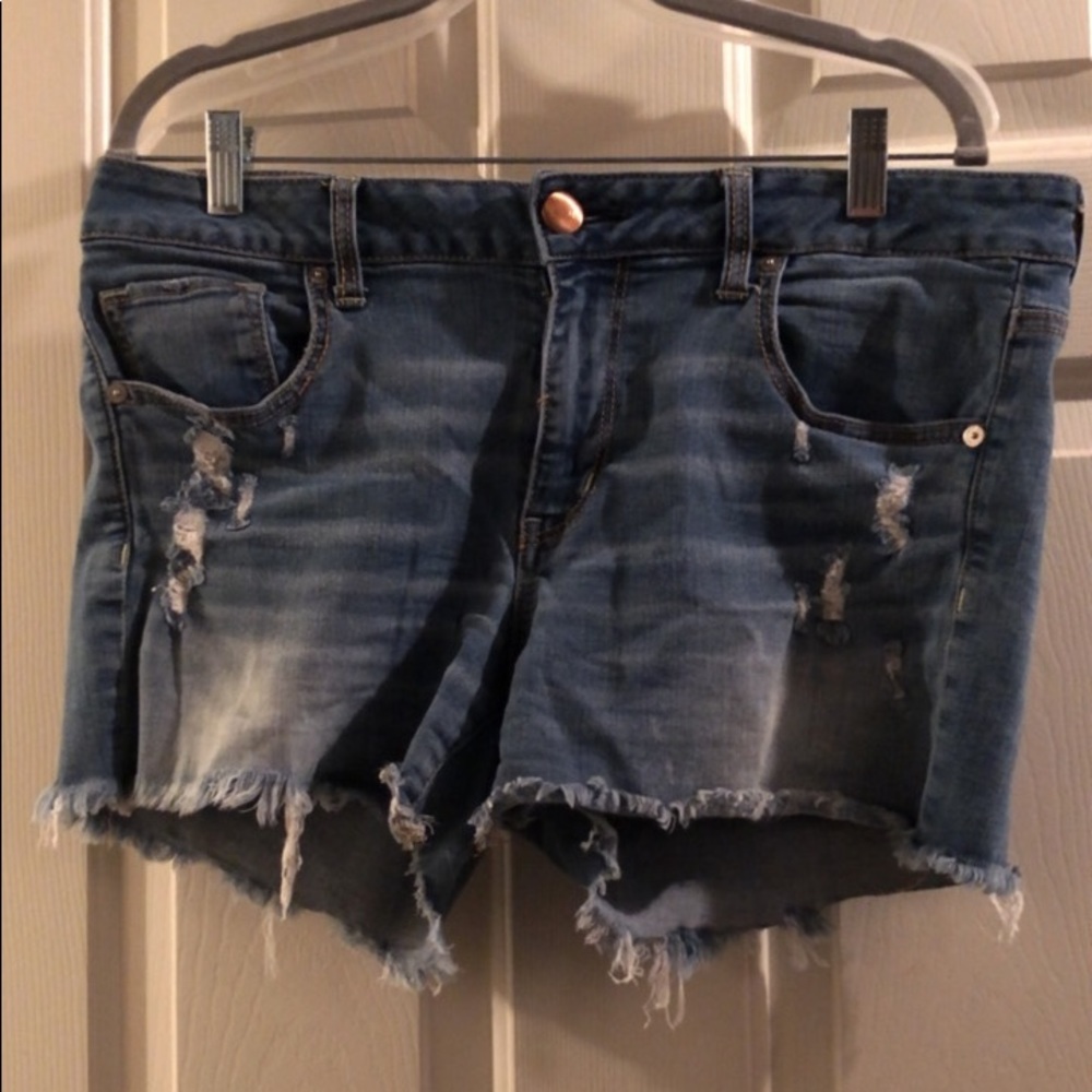AE shorts